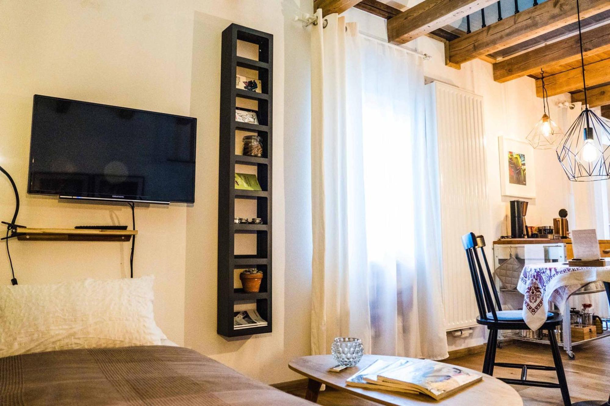 Besighomes Apartment Tiny House เบอซิกไฮม์ ภายนอก รูปภาพ